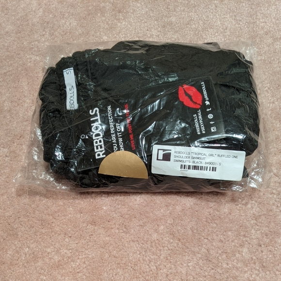 Rebdolls One Shoulder Swimsuit - Picture 5 of 5